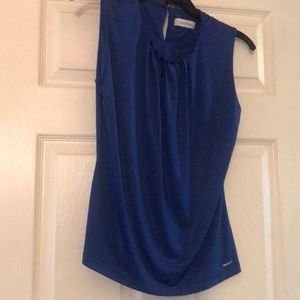 Calvin Klein 👚 🌸🌸